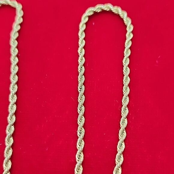 Premiere Designs Gold Tone Vintage Rope Necklace 18 inches - Picture 2 of 2